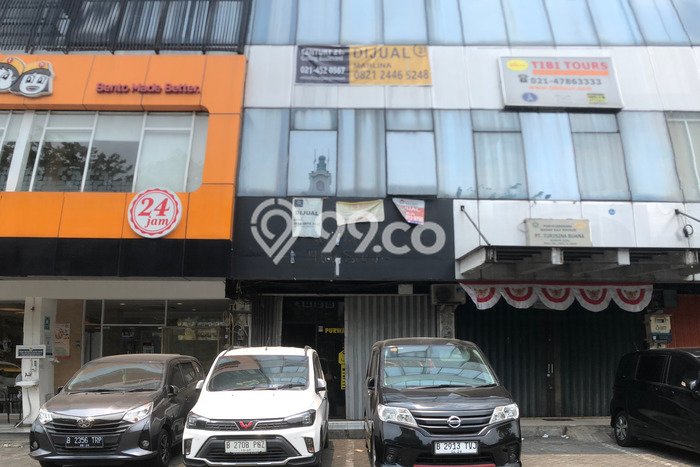 Dijual! Ruko di Rawamangun Jakarta Timur LT 131m2 / LB 320m2 Kawasan Bisnis Dijual! Ruko di Rawamangun Jakarta Timur LT 131m2 / LB 320m2 Kawasan Bisnis