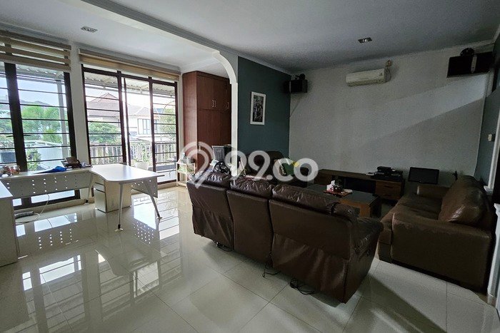 Jual Cepat Hunian Elegan Cozy di Tangerang Jual Cepat Hunian Elegan Cozy di Tangerang