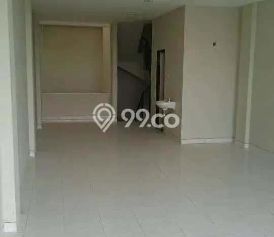 Ruko For Rent di Cipulir, Luas 250m², Jalan Utama, Akses Bagus Ruko For Rent di Cipulir, Luas 250m², Jalan Utama, Akses Bagus