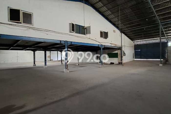 Gudang Dijual Lokasi Emas di Karang Tengah Luas 4900m2 Gudang Dijual Lokasi Emas di Karang Tengah Luas 4900m2