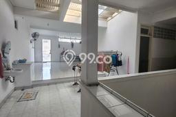 Rumah Luxury Modern Siap Huni di Taman Palem Jakarta Barat Rumah Luxury Modern Siap Huni di Taman Palem Jakarta Barat