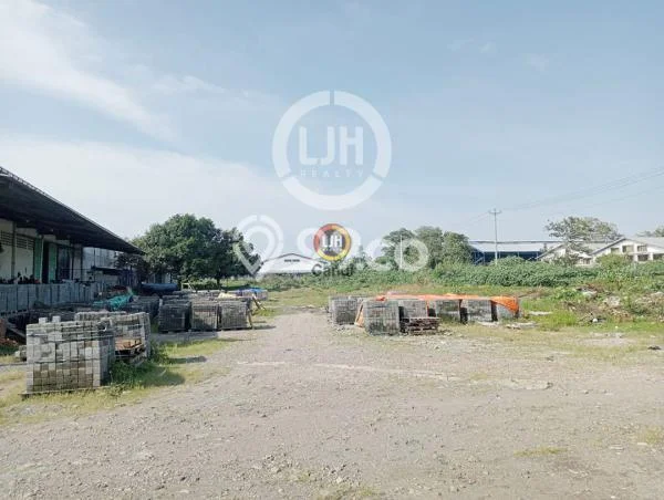 Gudang paling strategis disewakan di Tugu Semarang Gudang paling strategis disewakan di Tugu Semarang