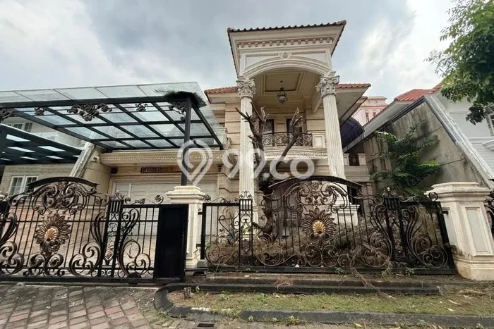 Hunian Mewah Siap Huni LT 375m2 di Sukolilo, Surabaya Hunian Mewah Siap Huni LT 375m2 di Sukolilo, Surabaya