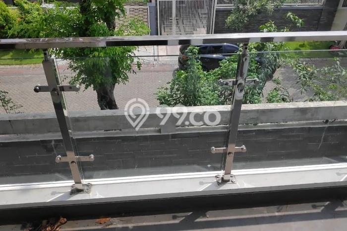 Rumah Mewah Siap Huni LT 333m2 di Mulyorejo, Surabaya Rumah Mewah Siap Huni LT 333m2 di Mulyorejo, Surabaya