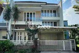Rumah Eksklusif Dijual LT 200m2 di Mulyorejo, Surabaya Rumah Eksklusif Dijual LT 200m2 di Mulyorejo, Surabaya