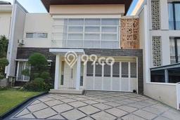 Ready to Use! Luxury House LT 300m2 Desain Elegan di Pakuwon CIty Ready to Use! Luxury House LT 300m2 Desain Elegan di Pakuwon CIty