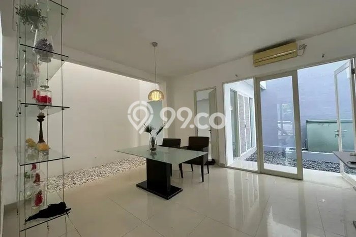 Dijual Rumah Mewah Exclusive di Mulyorejo, Surabaya Dijual Rumah Mewah Exclusive di Mulyorejo, Surabaya