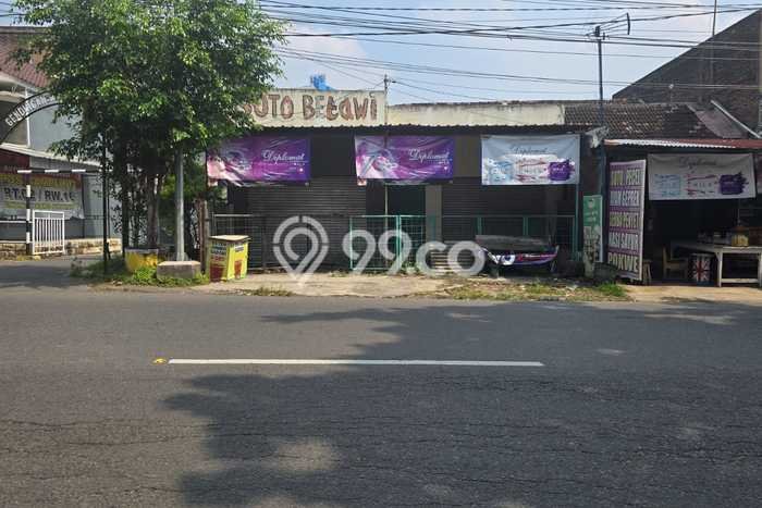 Komersial Disewa di Jebres, Solo, LT 207m2 / LB 180m2 Komersial Disewa di Jebres, Solo, LT 207m2 / LB 180m2