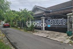 Dijual Rumah Premium dengan Fasilitas Sekitar Komplit di Banjarsari, Solo Dijual Rumah Premium dengan Fasilitas Sekitar Komplit di Banjarsari, Solo