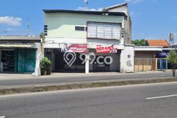 Ruko Dijual di Manahan LT 216m2, LB 300m2 Solusi Investasi Cerdas Ruko Dijual di Manahan LT 216m2, LB 300m2 Solusi Investasi Cerdas