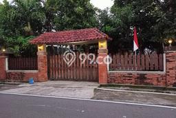 Disewakan segera hunian minimalis lokasi strategis 7 Kamar di Laweyan, Solo Disewakan segera hunian minimalis lokasi strategis 7 Kamar di Laweyan, Solo