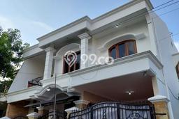 Rumah Modern Cantik 4 Kamar Siap Huni di Colomadu Rumah Modern Cantik 4 Kamar Siap Huni di Colomadu