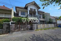 Siap Huni Rumah Mewah 4 Kamar di Solo Baru Dekat ke Mana Saja Siap Huni Rumah Mewah 4 Kamar di Solo Baru Dekat ke Mana Saja