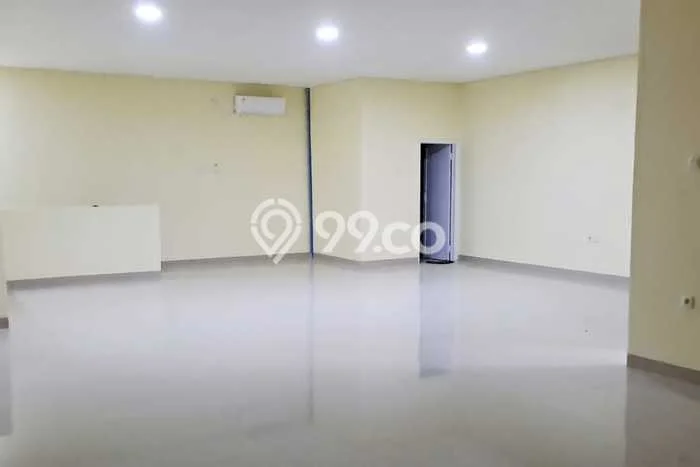 Gudang Komersial Disewakan di Lippo Cikarang Cikarang Luas 1520m2 Gudang Komersial Disewakan di Lippo Cikarang Cikarang Luas 1520m2