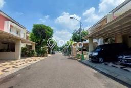 Rumah Elit LB 200m2 Siap Huni Desain Elegan di Summarecon Bekasi, Bekasi Rumah Elit LB 200m2 Siap Huni Desain Elegan di Summarecon Bekasi, Bekasi