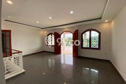 Dijual Rumah 5 Kamar Lokasi Ideal Bagus dan Strategis di Rawalumbu Dijual Rumah 5 Kamar Lokasi Ideal Bagus dan Strategis di Rawalumbu