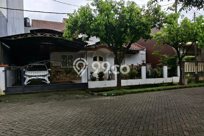 Rumah Luas Asri 3 KT Siap Pakai di Kemang Pratama Bekasi Rumah Luas Asri 3 KT Siap Pakai di Kemang Pratama Bekasi