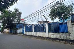 Tanah Dijual Lokasi Strategis di Jakarta Timur dengan Luas 670m2 Tanah Dijual Lokasi Strategis di Jakarta Timur dengan Luas 670m2