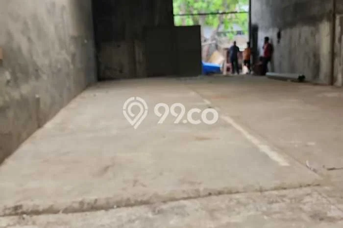 Gudang Area Komersial di Cengkareng, Luas 176m², Lokasi Strategis Gudang Area Komersial di Cengkareng, Luas 176m², Lokasi Strategis