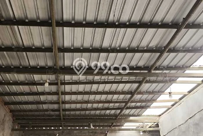Gudang Area Komersial di Cengkareng, Luas 176m², Lokasi Strategis Gudang Area Komersial di Cengkareng, Luas 176m², Lokasi Strategis