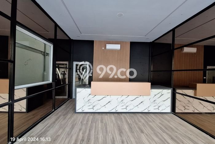 LOKASI BISNIS! Gudang For Rent Kawasan Kalideres, Luas 400m², Area Utama, Ready Usaha LOKASI BISNIS! Gudang For Rent Kawasan Kalideres, Luas 400m², Area Utama, Ready Usaha