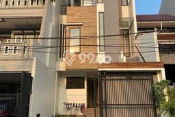 Dijual Rumah Luas Megah Dengan View Eksklusif di Sunter, Jakarta Utara Dijual Rumah Luas Megah Dengan View Eksklusif di Sunter, Jakarta Utara