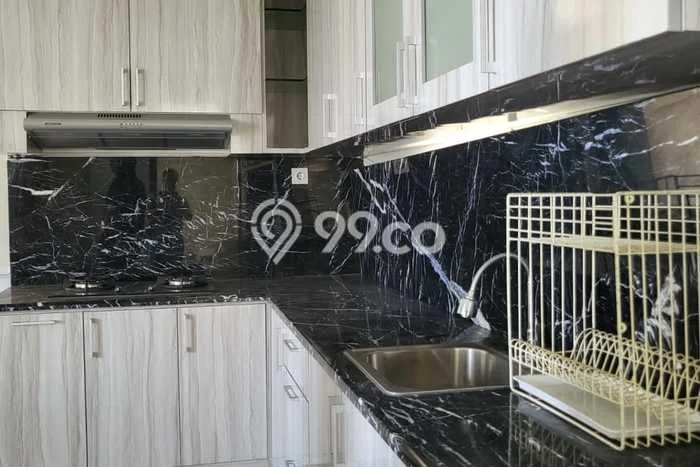 Apartemen Strategis 100m2 di Summarecon Bekasi Bekasi 5 Bedroom Apartemen Strategis 100m2 di Summarecon Bekasi Bekasi 5 Bedroom