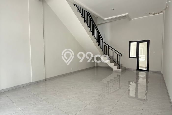 Ruko untuk Disewa di Pusat Bekasi Luas Bangunan 189m2 Ruko untuk Disewa di Pusat Bekasi Luas Bangunan 189m2