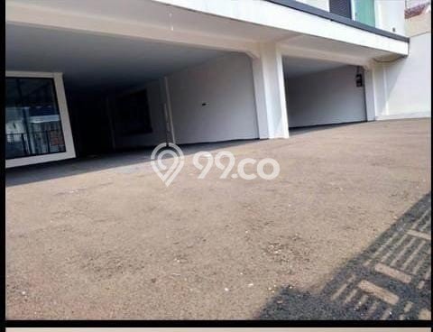 Lokasi Strategis! Dijual Kantor Bisnis di Jatinegara, Jakarta Timur Kondisi Baik Lokasi Strategis! Dijual Kantor Bisnis di Jatinegara, Jakarta Timur Kondisi Baik