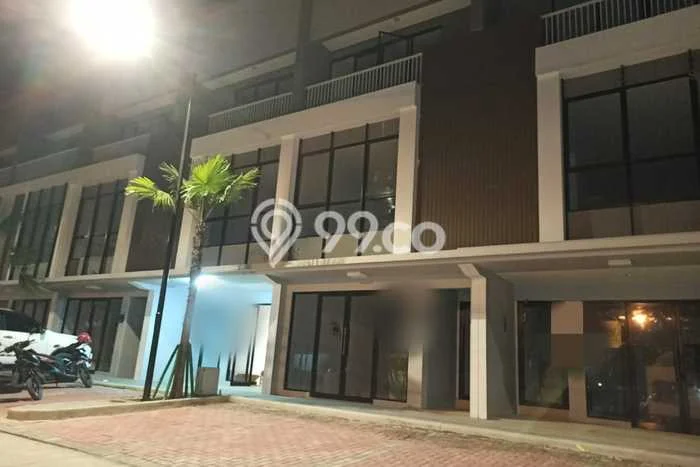 Disewakan Ruko di Pusat Kota Tangerang Ramai Strategis Disewakan Ruko di Pusat Kota Tangerang Ramai Strategis