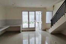 Jarang Ada! Rumah Sewa 4 Kamar Nyaman Siap Huni Modernland Jarang Ada! Rumah Sewa 4 Kamar Nyaman Siap Huni Modernland