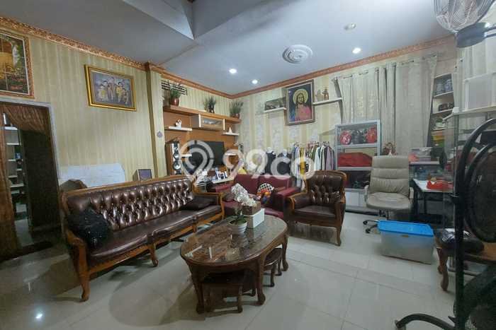 Rumah Modern Cantik 3 Kamar Bisa Langsung Pindah di Cipondoh Rumah Modern Cantik 3 Kamar Bisa Langsung Pindah di Cipondoh