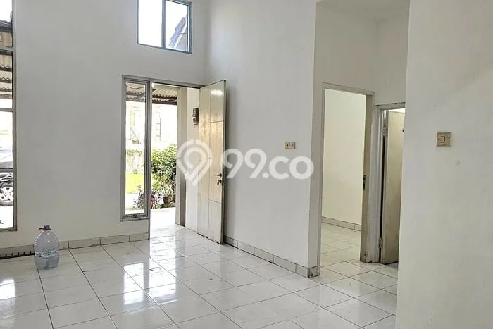 Rumah Modern Cantik 2 KT Siap Huni di Cisauk Rumah Modern Cantik 2 KT Siap Huni di Cisauk