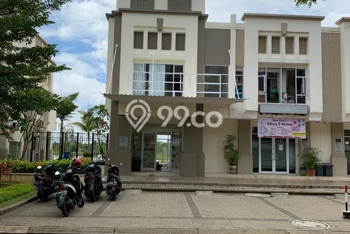 Ruko disewakan lokasi strategis BSD Tangerang Selatan 195m2 Ruko disewakan lokasi strategis BSD Tangerang Selatan 195m2