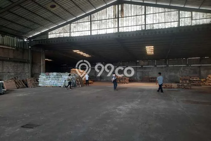 Gudang Disewa di Cipondoh, Tangerang, LT 3000m2 / LB 2000m2 Gudang Disewa di Cipondoh, Tangerang, LT 3000m2 / LB 2000m2