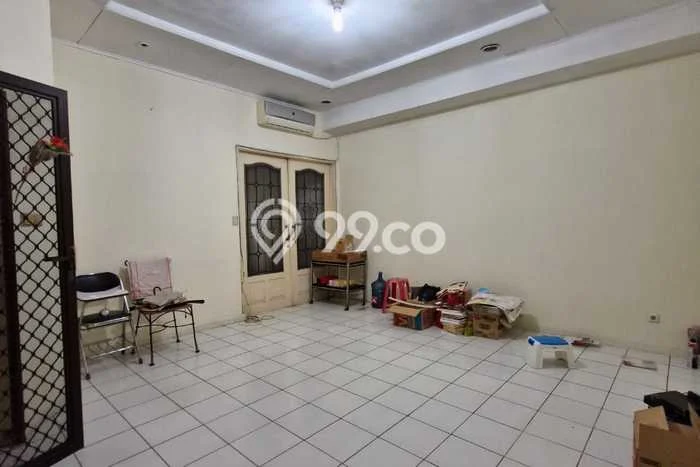 Jual Rumah Eksklusif 2 KT di Taman Surya, Jakarta Barat Jual Rumah Eksklusif 2 KT di Taman Surya, Jakarta Barat