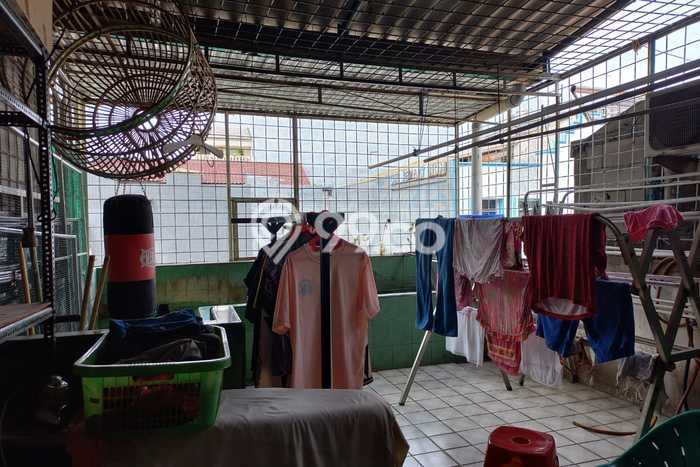 Dijual! Ruko di Jelambar Jakarta Barat LT 83m2 / LB 249m2 Kawasan Bisnis Dijual! Ruko di Jelambar Jakarta Barat LT 83m2 / LB 249m2 Kawasan Bisnis