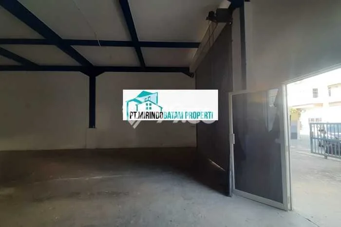 Gudang Dijual Lokasi Emas di Batu Ampar Luas 612m2 Gudang Dijual Lokasi Emas di Batu Ampar Luas 612m2