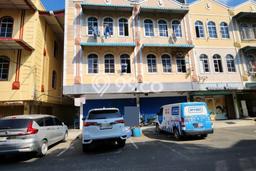 Ruko Dijual di Prime Area Batam Luas 660m2 Ruko Dijual di Prime Area Batam Luas 660m2