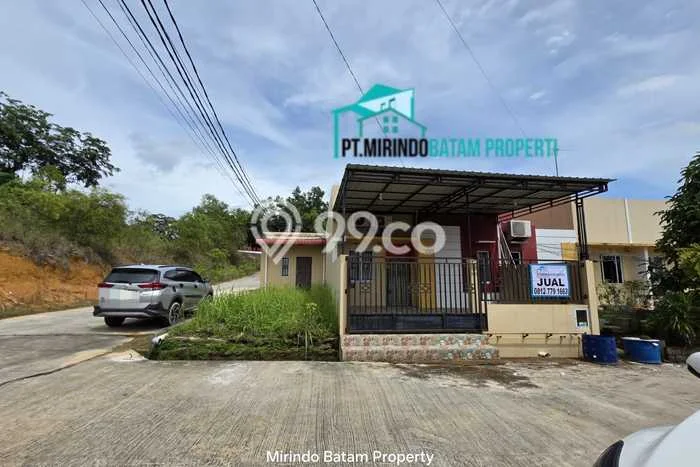 Rumah Modern 2 Kamar LT 150m2 di Tiban Rumah Modern 2 Kamar LT 150m2 di Tiban