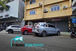 Unit Ruko Dijual di Batam LT 200m2 & LB 570m2 Unit Ruko Dijual di Batam LT 200m2 & LB 570m2