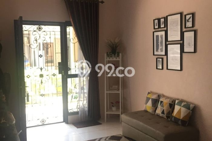 Rumah 2 lantai dekat Bandara Soekarno Hatta Rumah 2 lantai dekat Bandara Soekarno Hatta