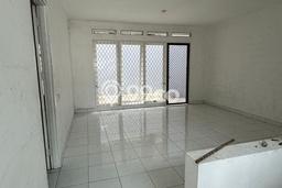 Rumah Kontrakan Jakarta Barat LT 160m2 LB 128m2 Area Taman Surya Rumah Kontrakan Jakarta Barat LT 160m2 LB 128m2 Area Taman Surya