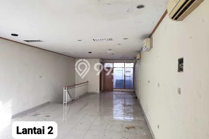 Ruko Premium Kawasan Meruya, Luas 150m², Jalan Utama, Tingkat Keramaian Tinggi Ruko Premium Kawasan Meruya, Luas 150m², Jalan Utama, Tingkat Keramaian Tinggi