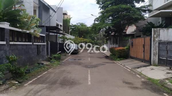 Hunian Mewah Siap Huni LT 160m2 di Duren Sawit, Jakarta Timur Hunian Mewah Siap Huni LT 160m2 di Duren Sawit, Jakarta Timur
