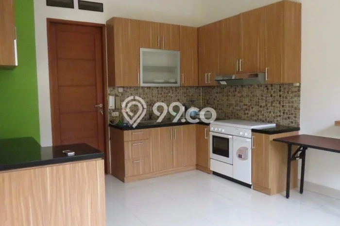 Disewakan! Rumah 5 Kamar Tidur &
3 Kamar Mandi di Jatiwaringin, Jakarta Timur Disewakan! Rumah 5 Kamar Tidur &
3 Kamar Mandi di Jatiwaringin, Jakarta Timur