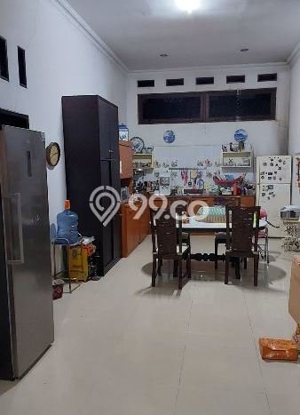 Ready to Use! Luxury House LT 228m2 Desain Modern di Cawang Ready to Use! Luxury House LT 228m2 Desain Modern di Cawang