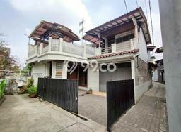 Rumah Luas Asri 3 KT Siap Pakai di Jatiwaringin Bekasi Rumah Luas Asri 3 KT Siap Pakai di Jatiwaringin Bekasi