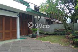 Rumah Luxury Modern Siap Huni di Puri Indah Jakarta Barat Rumah Luxury Modern Siap Huni di Puri Indah Jakarta Barat
