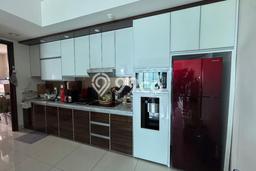 Dijual Apartemen 3 KT 3 KM di Kelapa Gading Dijual Apartemen 3 KT 3 KM di Kelapa Gading